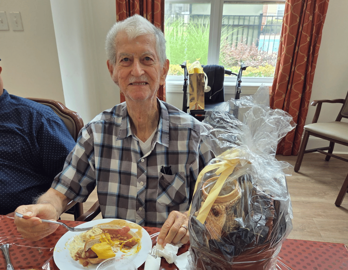 Tony-Hines-Hope-Foundation-2-2.webp Antonio Hines Atlanta Hines Hope Foundation