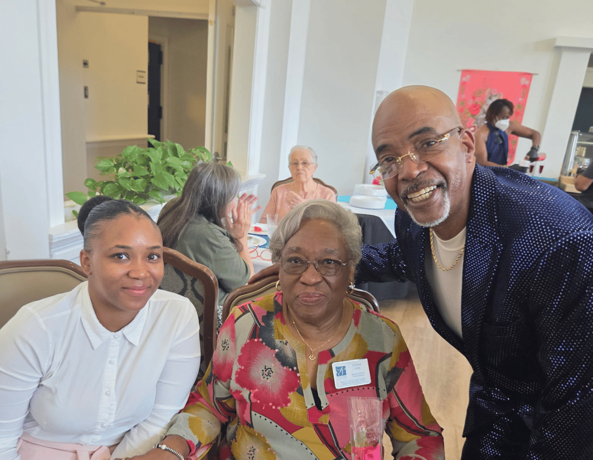 Tony-Hines-Hope-Foundation-3-1.webp Antonio Hines Atlanta Hines Hope Foundation