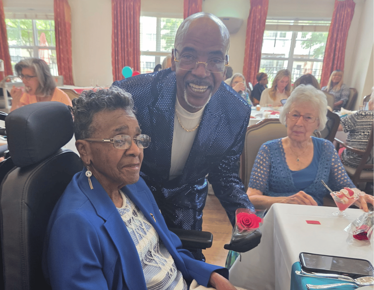 Tony-Hines-Hope-Foundation-4-1.webp girlfriends talking with each other and laughing